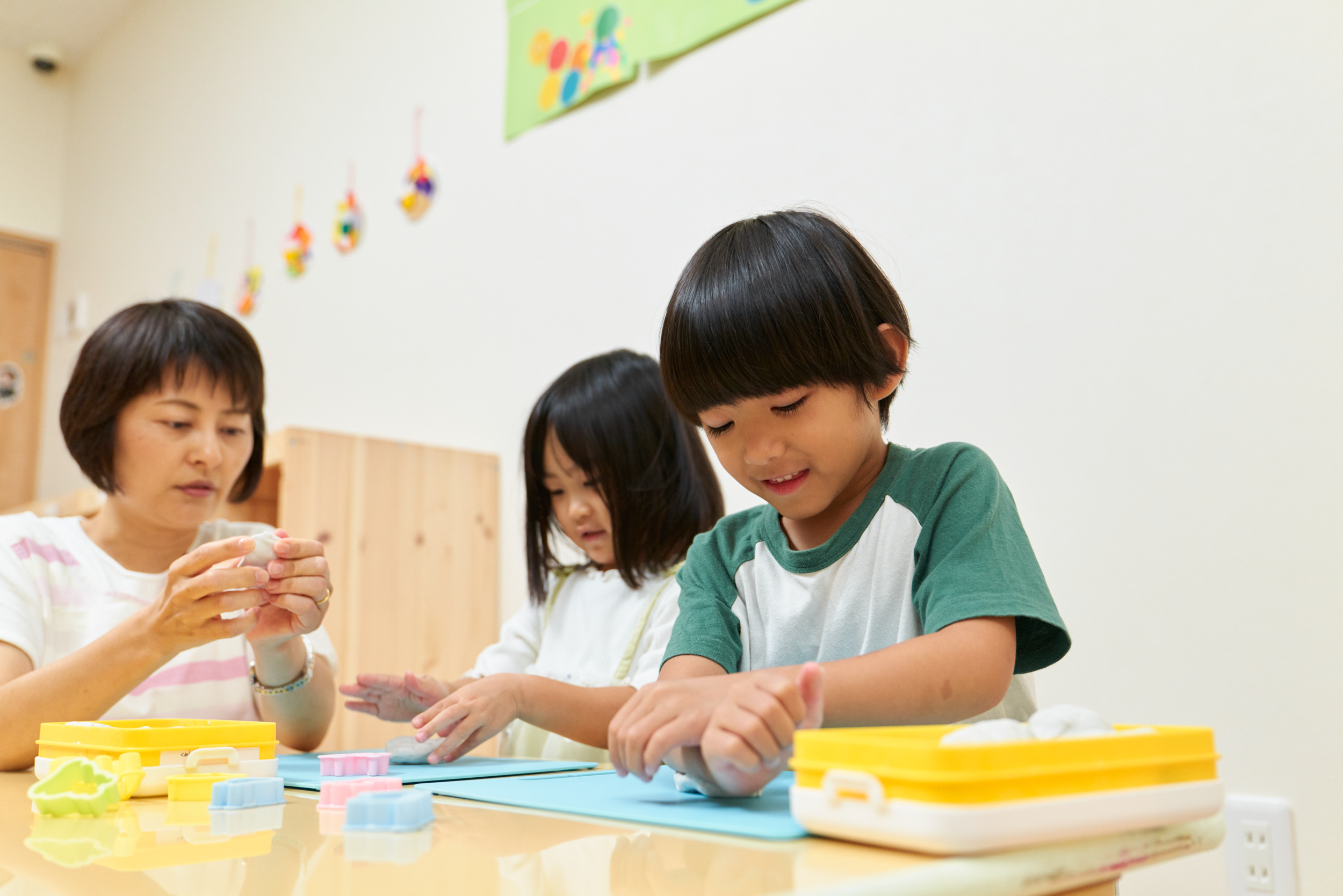多彩なプログラムで学びの楽しさ